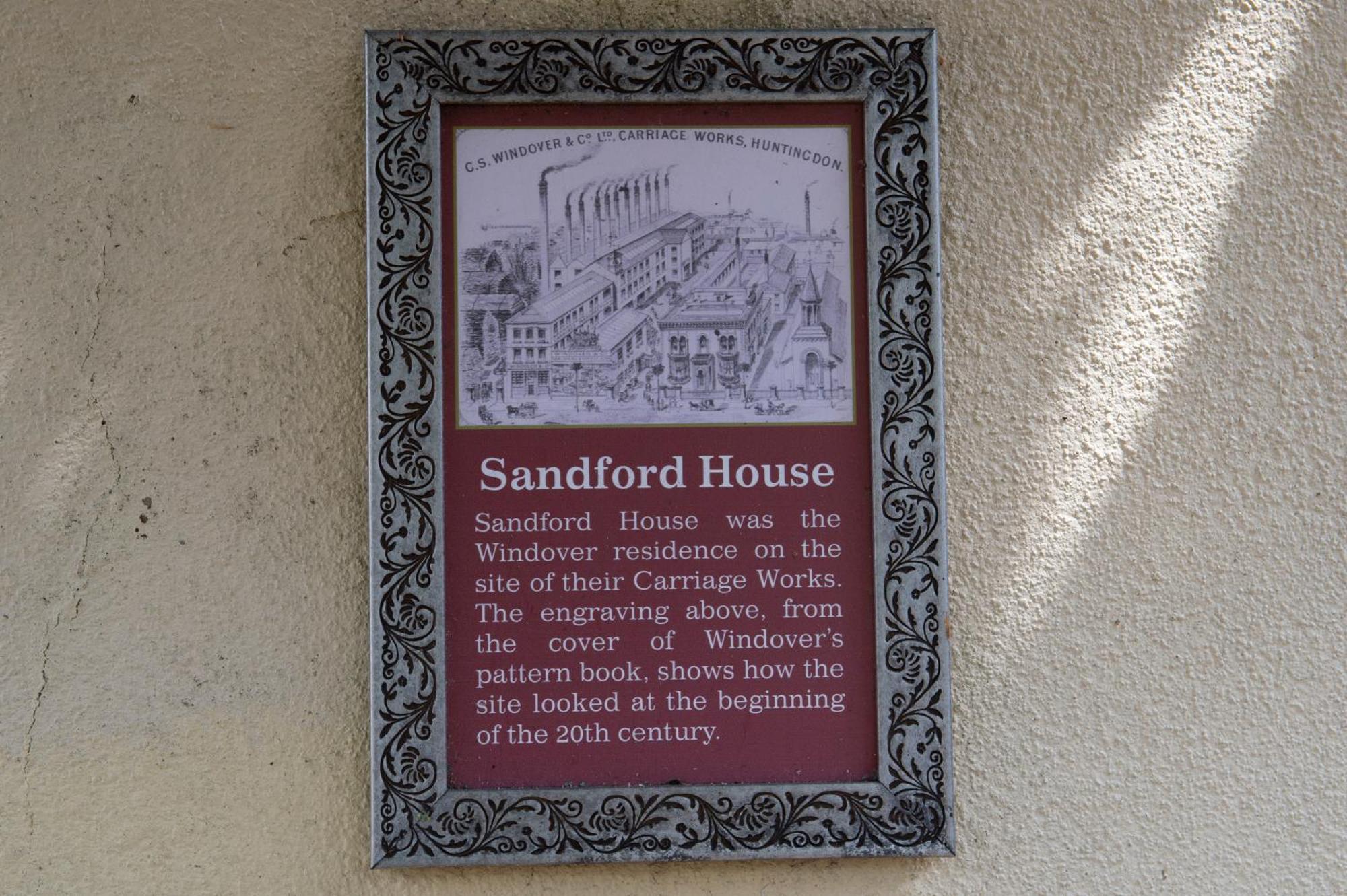 Sandford House Hotel Wetherspoon Huntingdon Kültér fotó