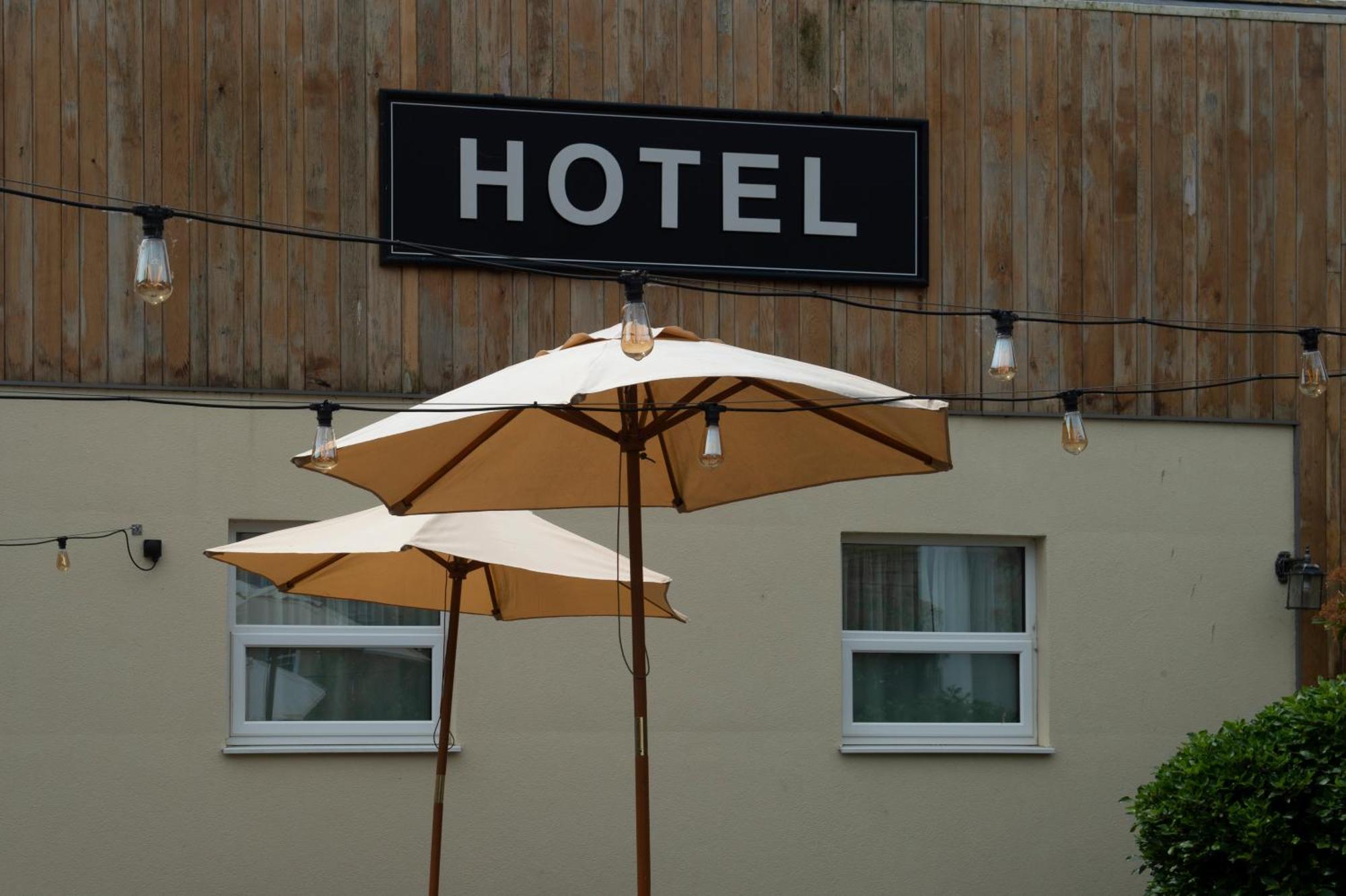 Sandford House Hotel Wetherspoon Huntingdon Kültér fotó