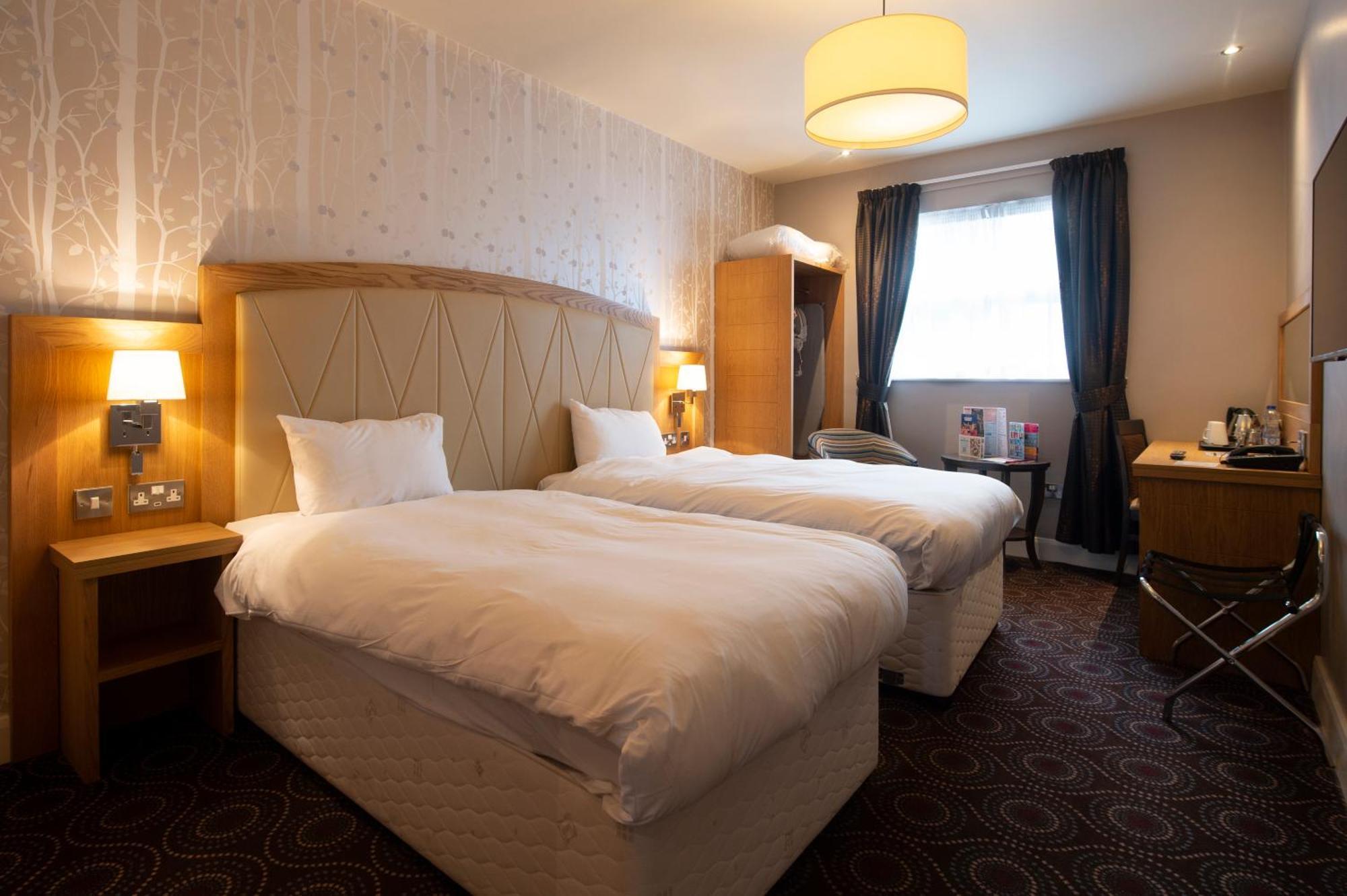 Sandford House Hotel Wetherspoon Huntingdon Kültér fotó