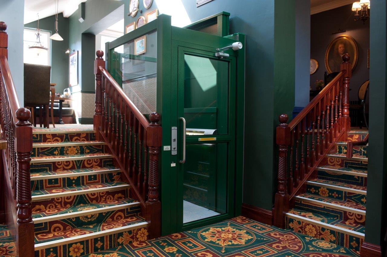 Sandford House Hotel Wetherspoon Huntingdon Kültér fotó